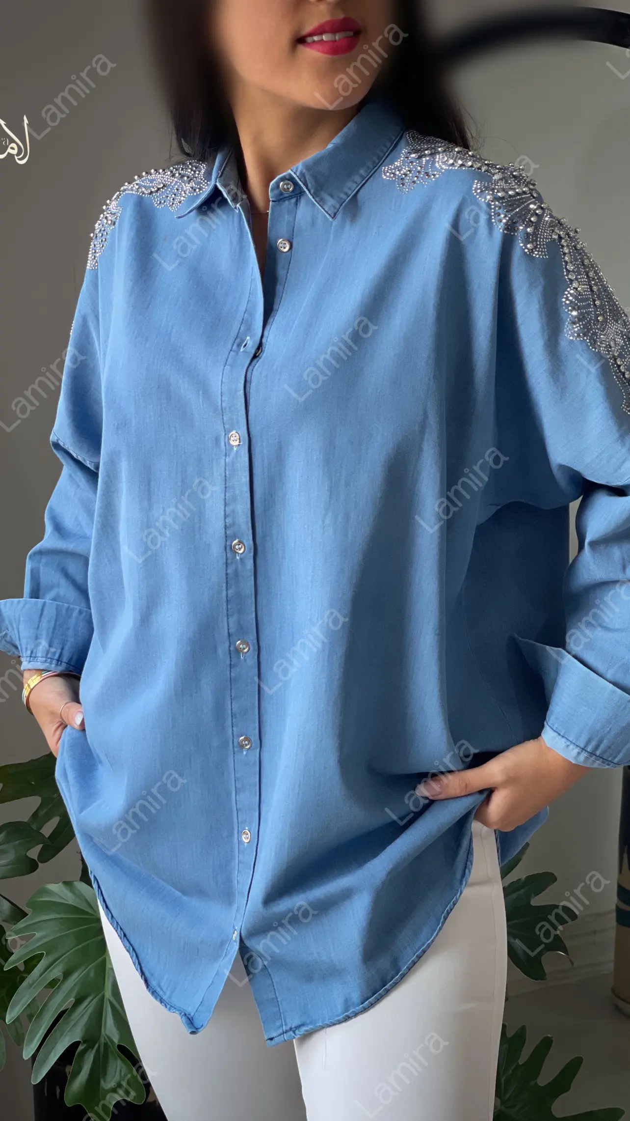 شومیز مانتویی مجلسی جین طرح سرشونه سنگدوزی