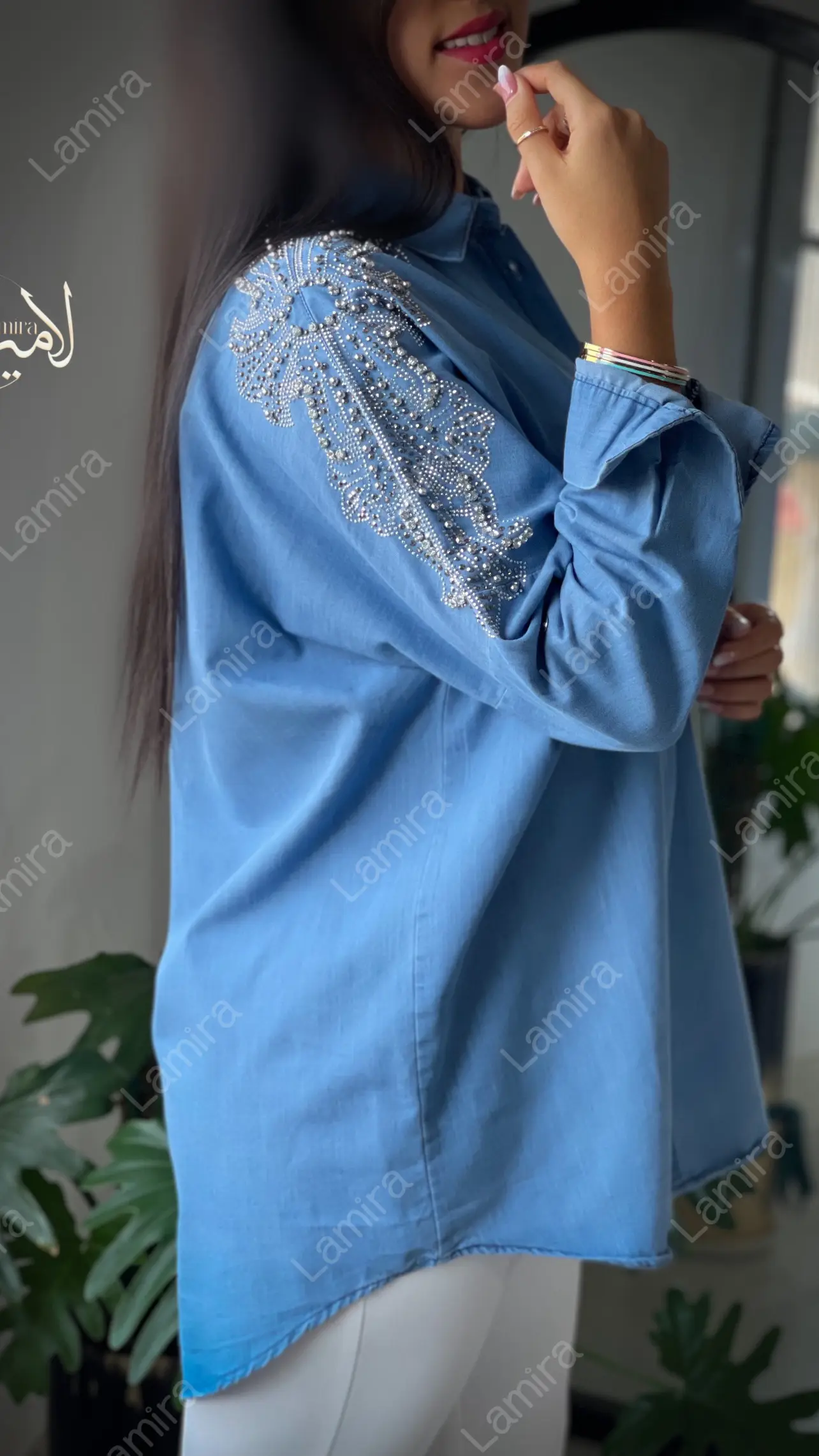 شومیز مانتویی مجلسی جین طرح سرشونه سنگدوزی