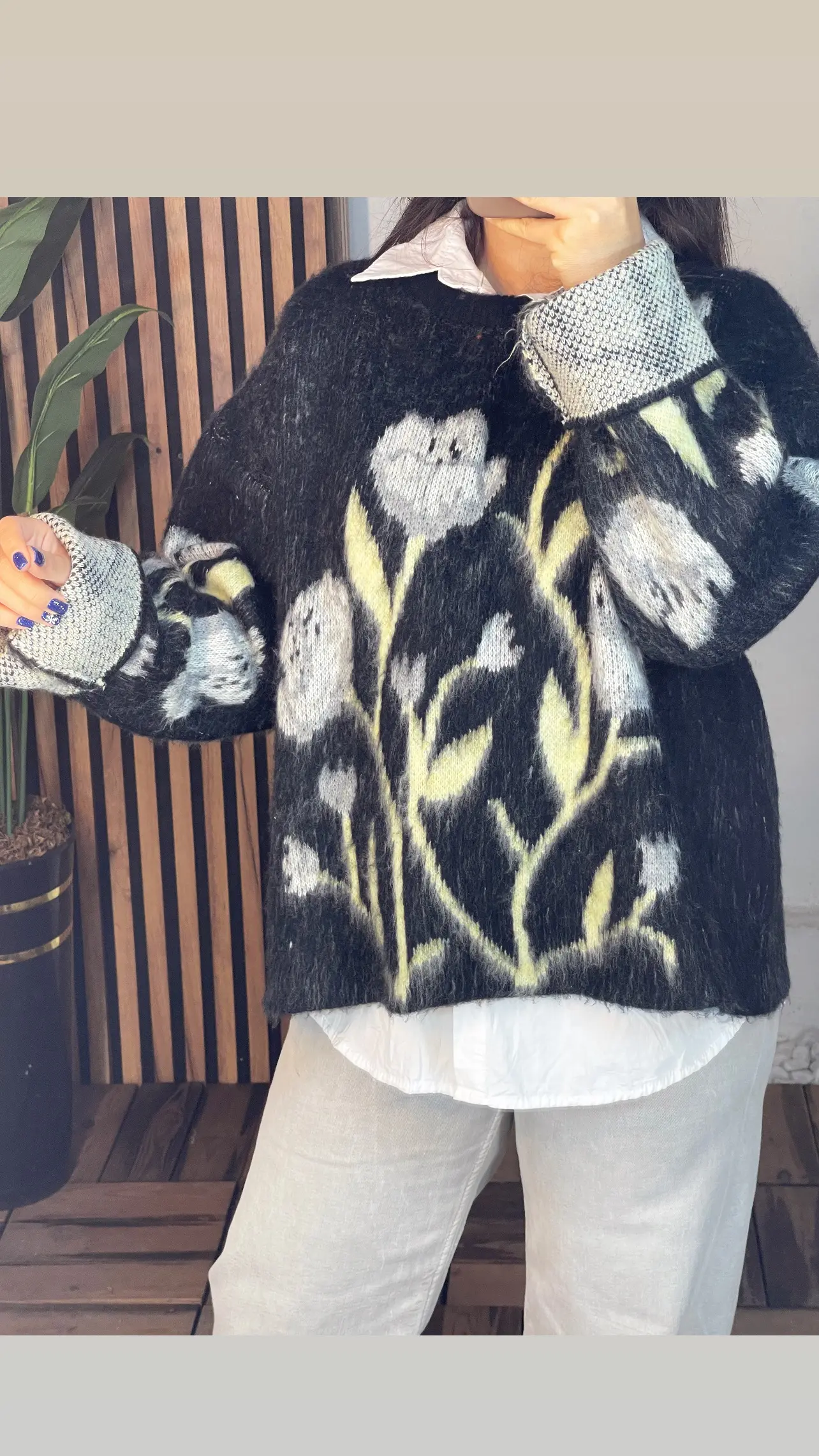 بافت اورجینال ترک پشمی طرح گل لاله