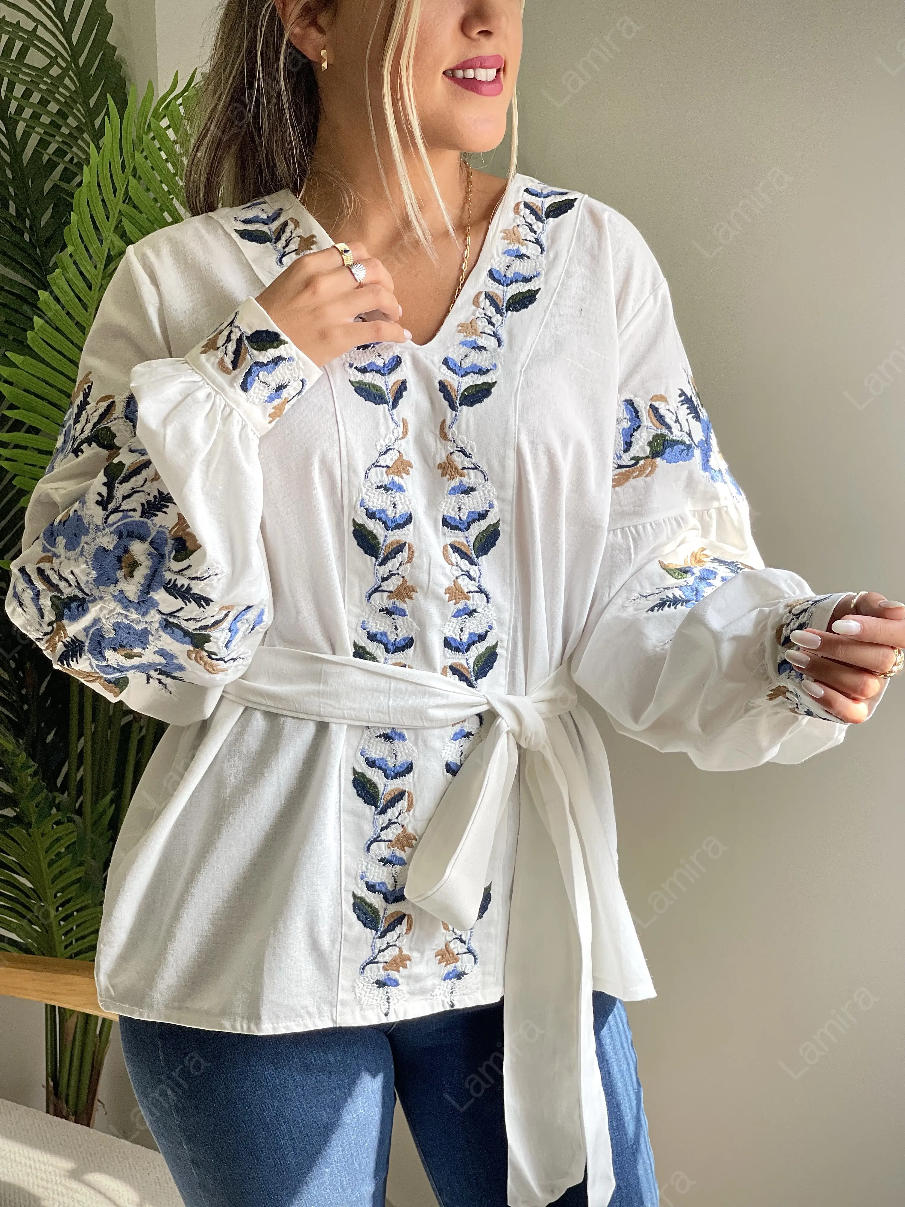 شومیز کمربندار گلدوزی ترک