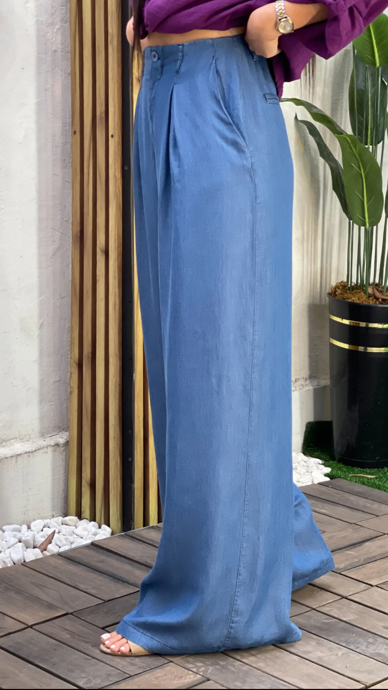 شلوار جین کاغذی لخت از بالا گشاد