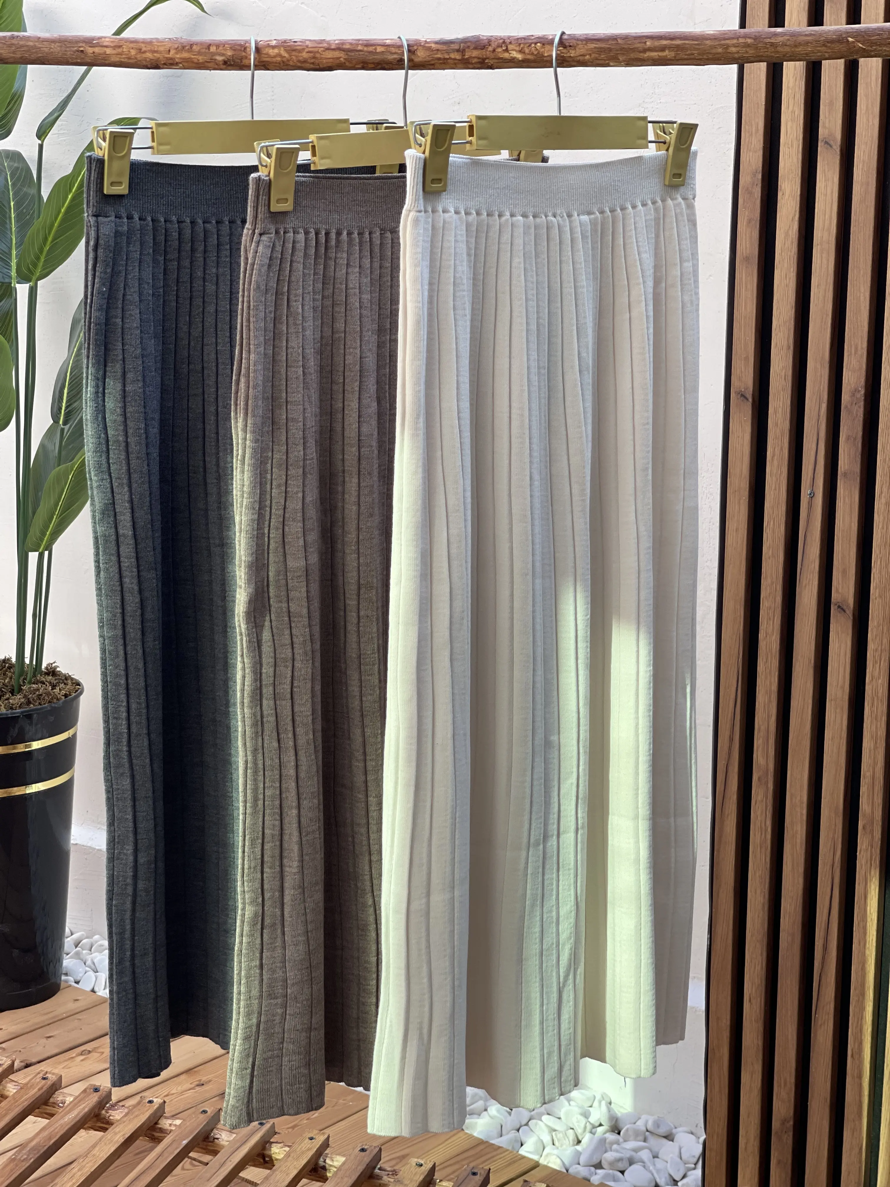 دامن بافت پلیسه