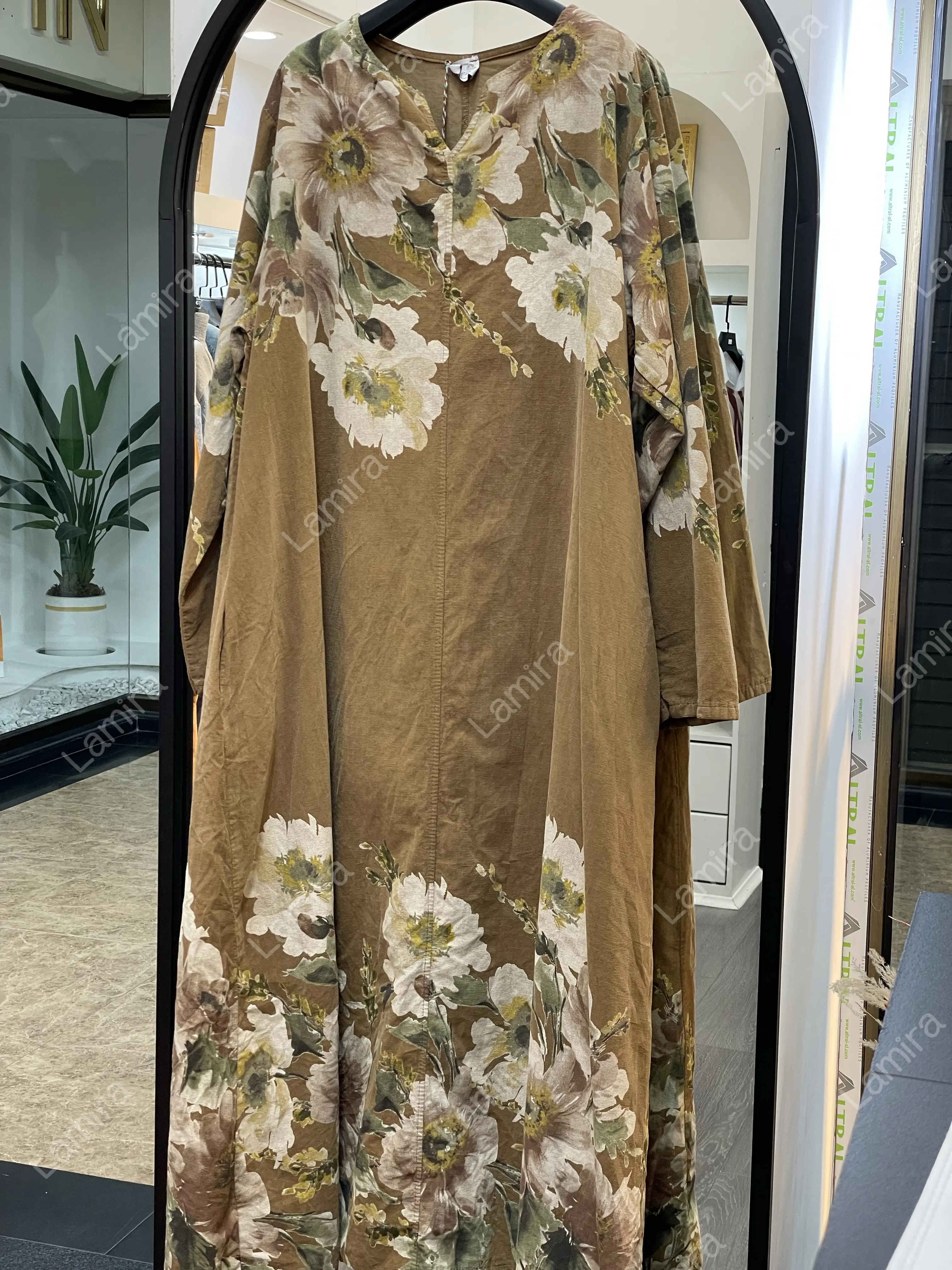 پیراهن مخمل کبریتی ایتالیایی طرح آلاله