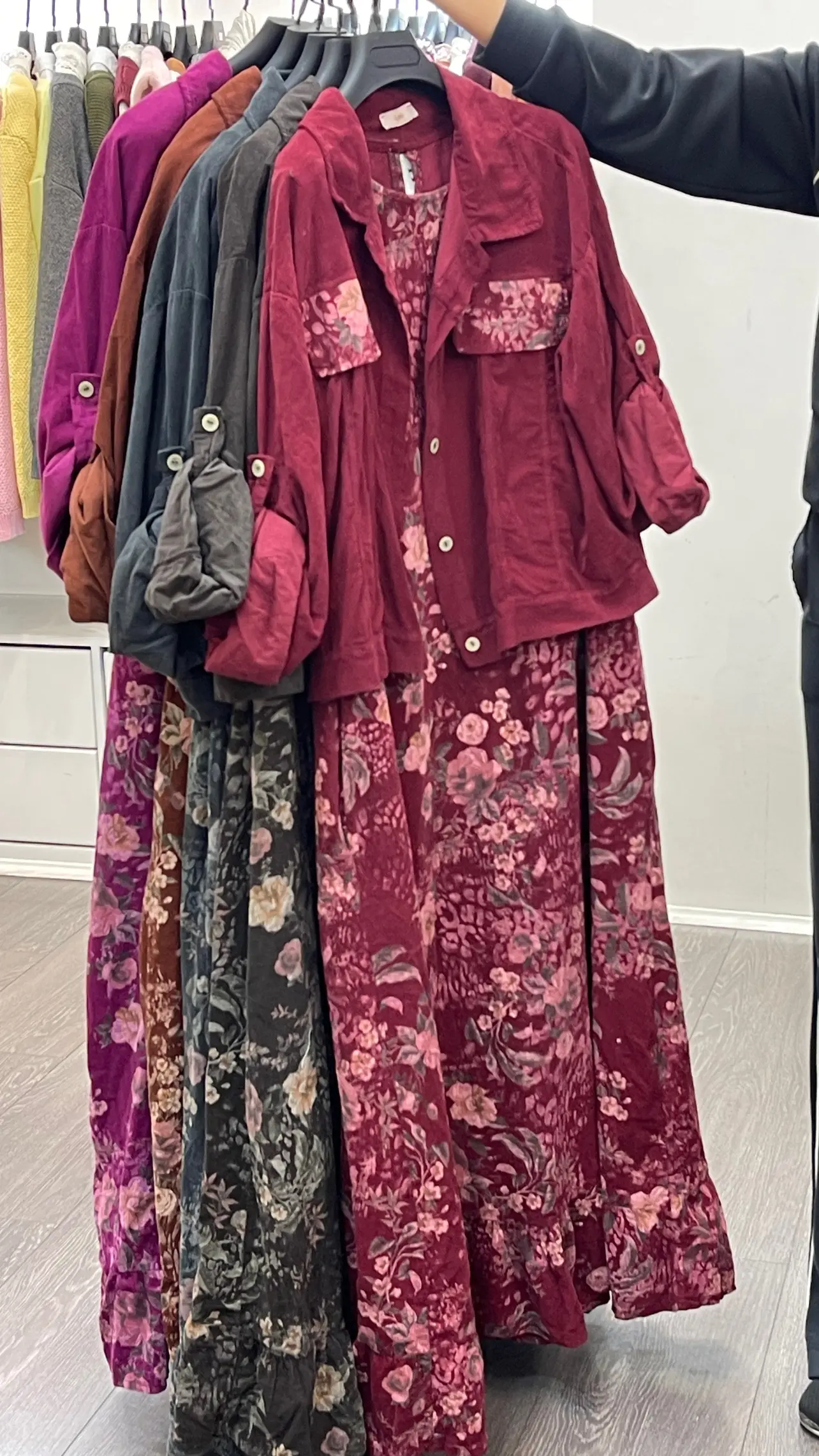 سارافون کت مخمل ایتالیایی طرحدار گل گلی