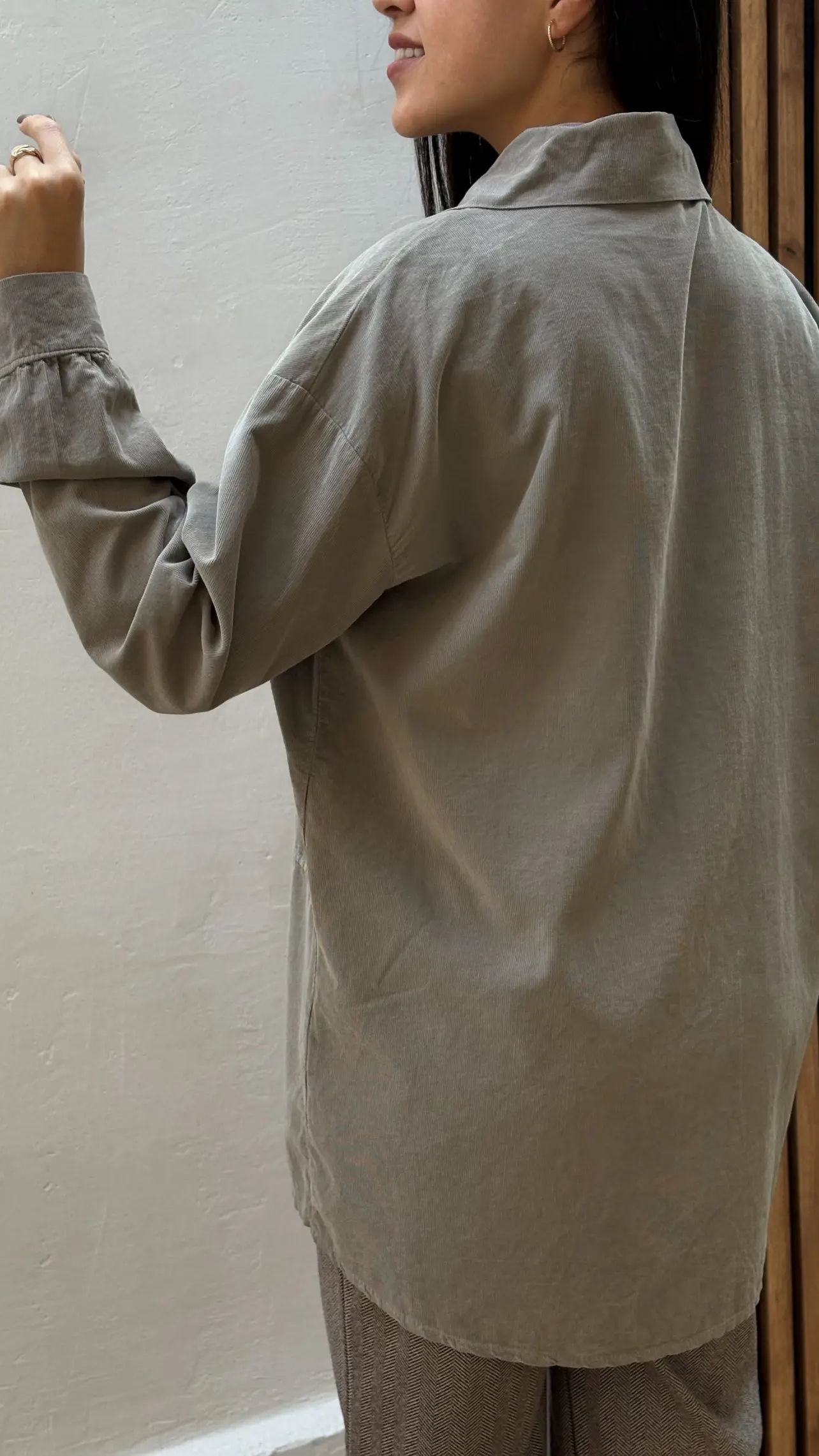 شومیز مانتویی مخمل کبریتی ایتالیایی طرح تگ گل