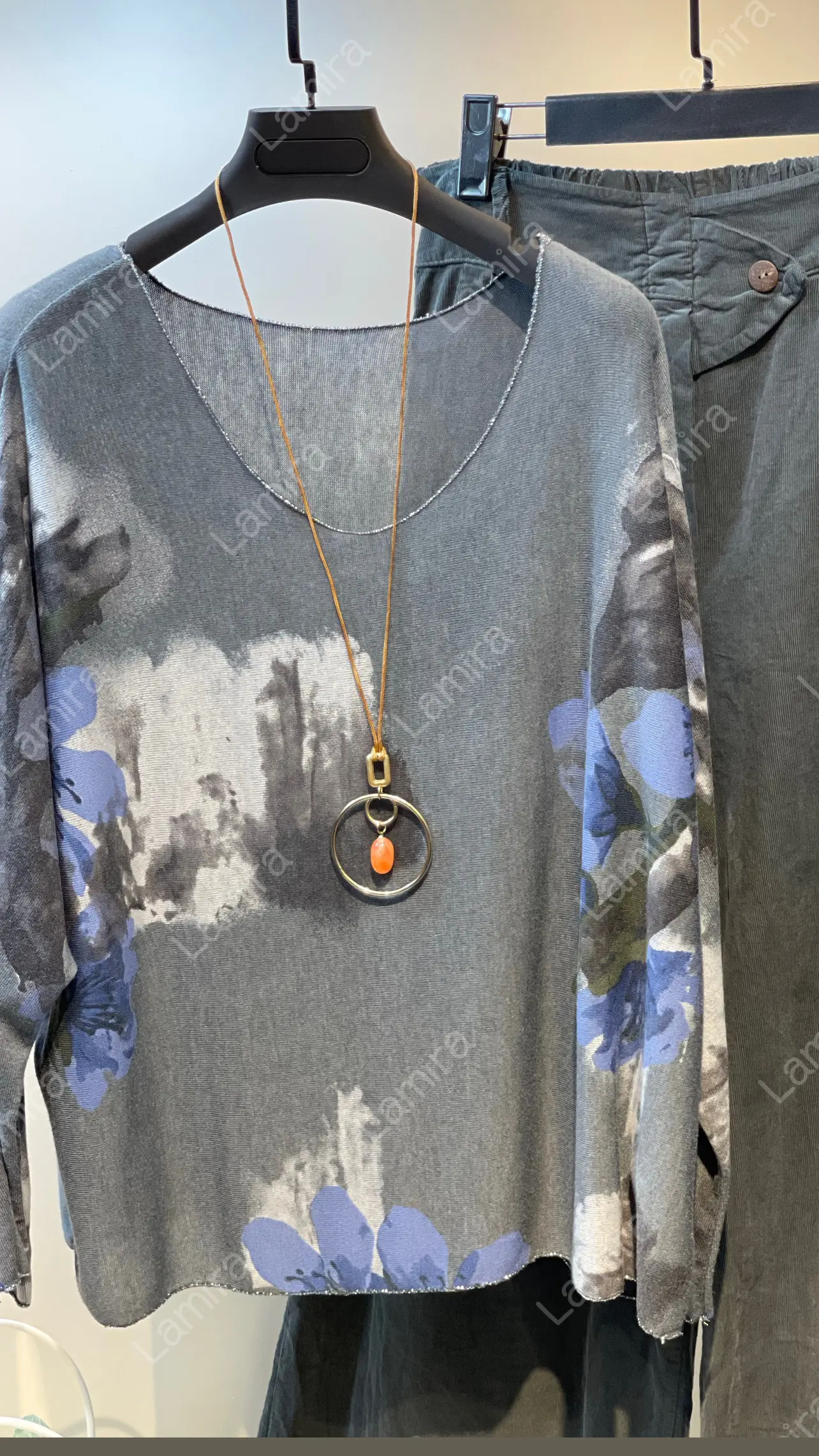 ریز بافت آنغوره ایتالیای طرح لیلیوم