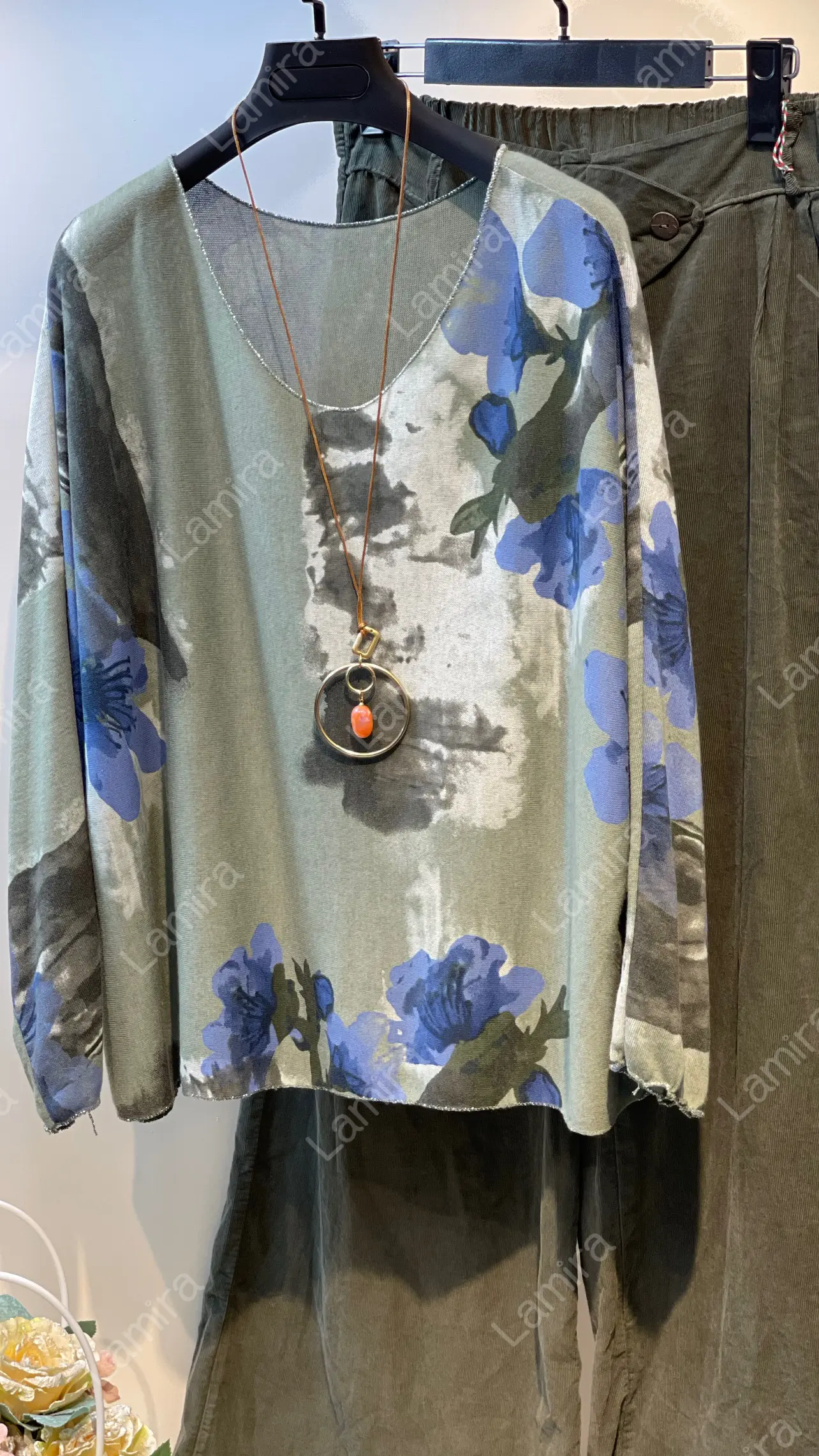 ریز بافت آنغوره ایتالیای طرح لیلیوم