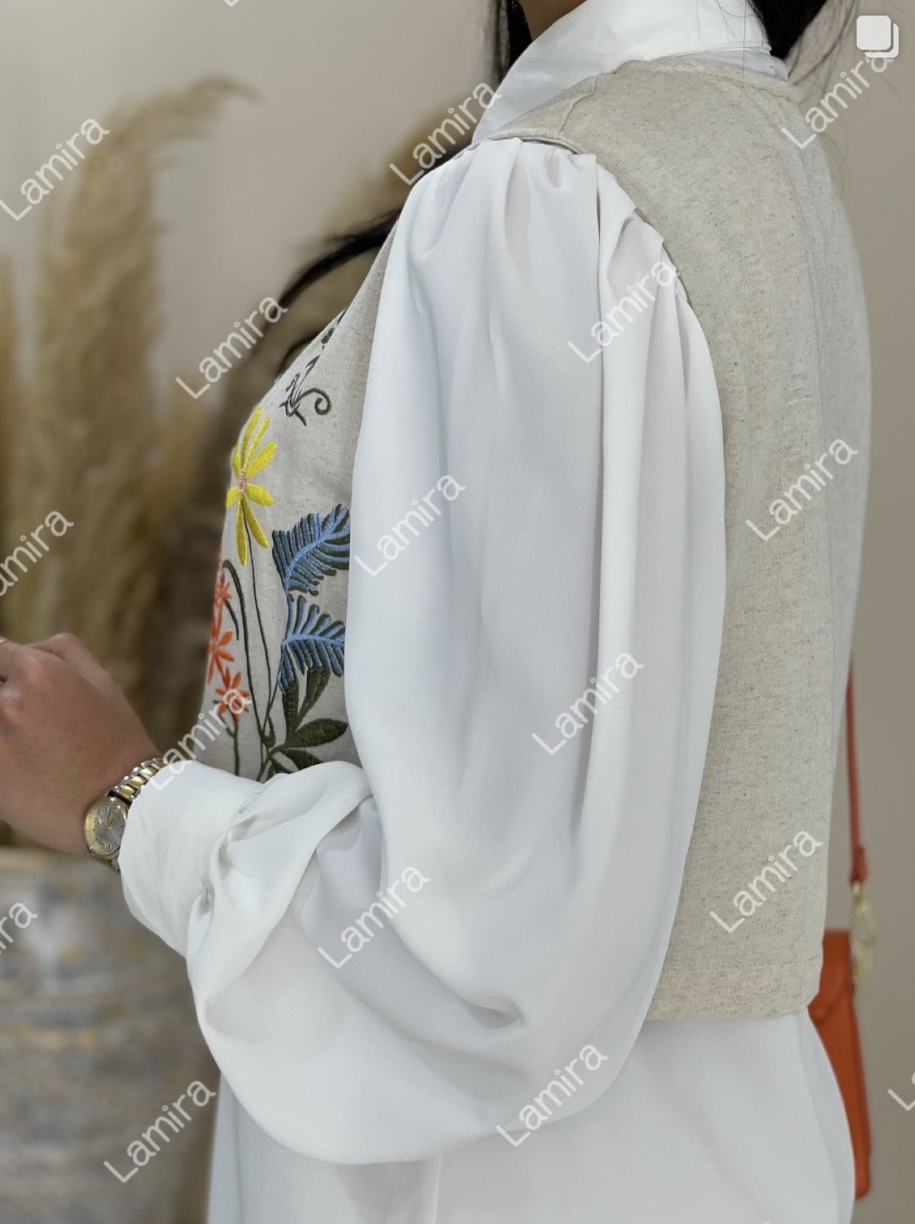وست گلدوزی لینن