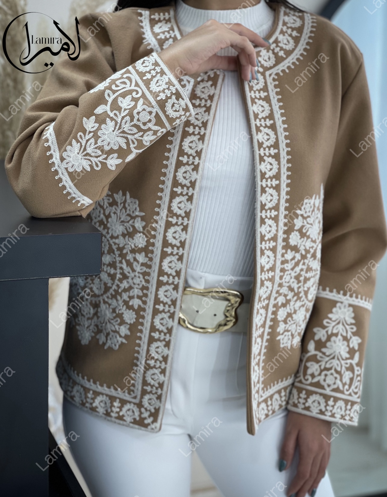کت فوتر گلدوزی طرح بارسین