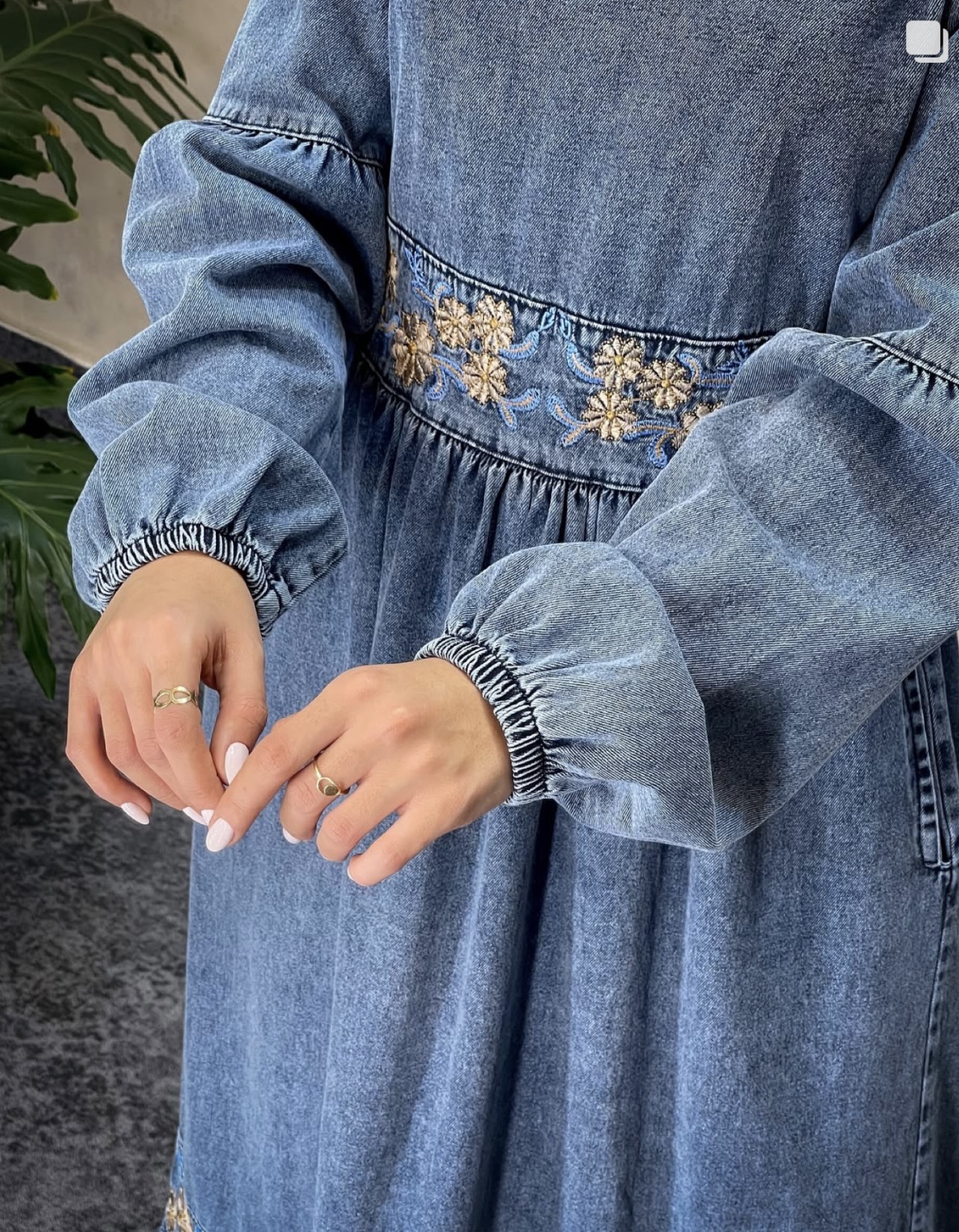 پیراهن جین کمر گلدوزی