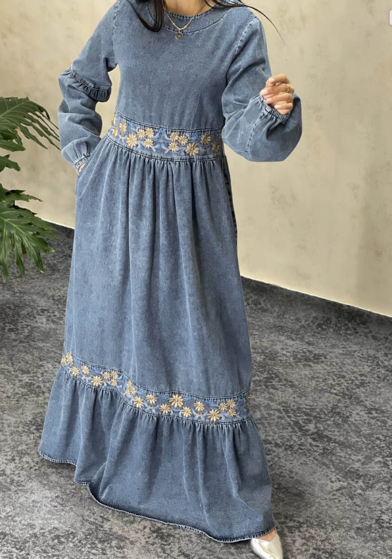 پیراهن جین کمر گلدوزی