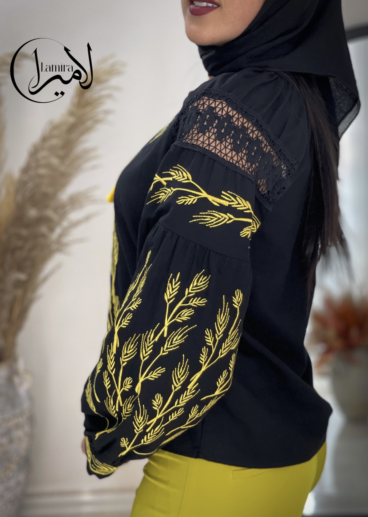شومیز گلدوزی طرح گندم مشکی طلایی