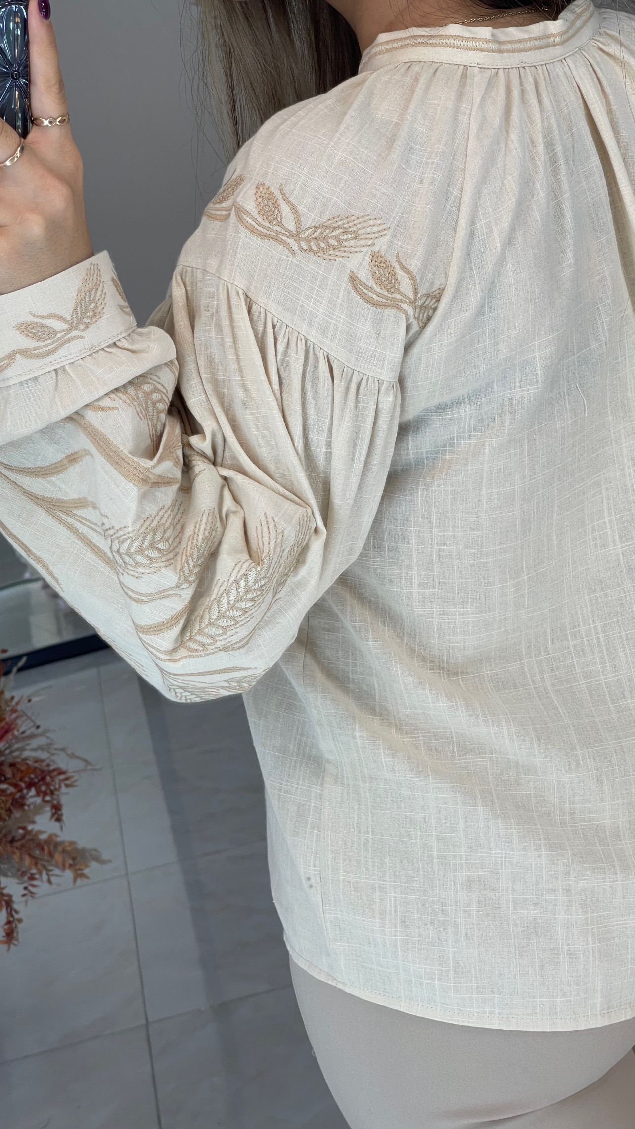 شومیز گلدوزی طرح گندم خوشه کرم