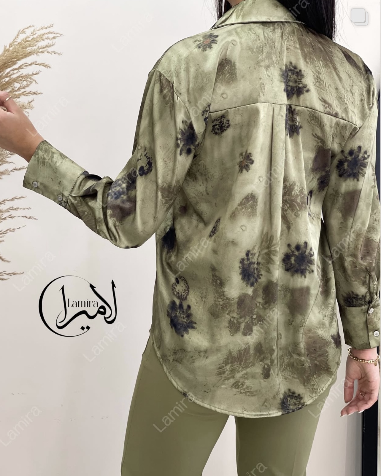 شومیز ساتن سیلک ابریشمی طرح لیرا