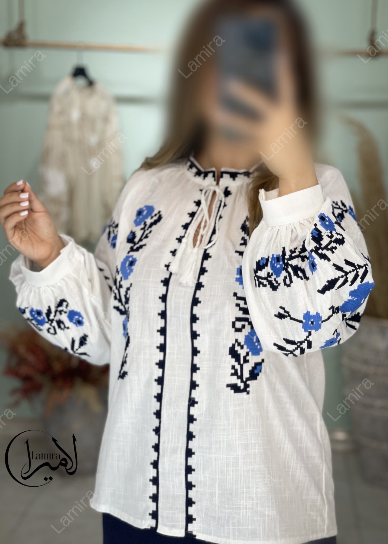 شومیز گلدوزی طرح کارلا