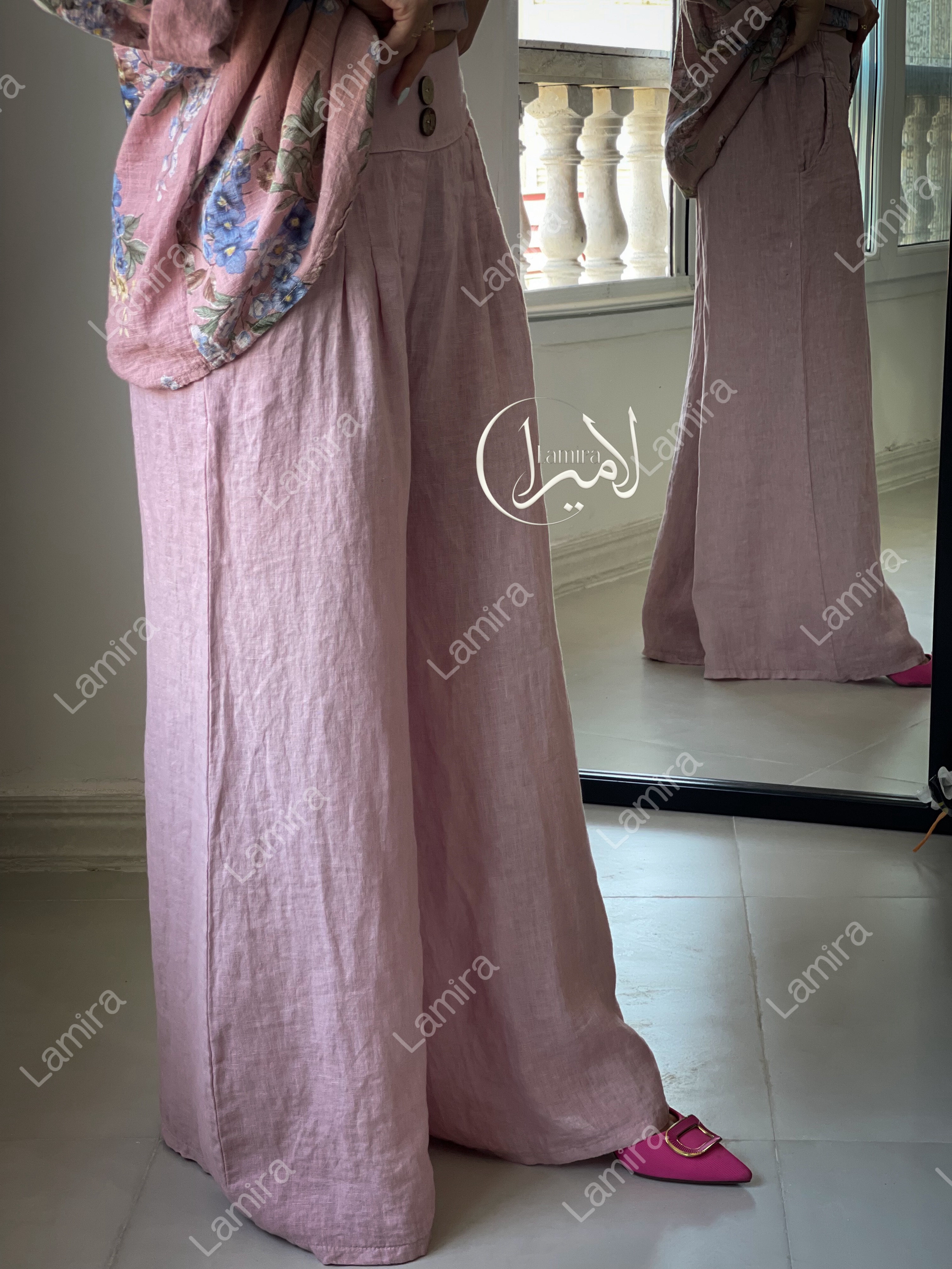 شلوار دو دکمه چوبی ساده