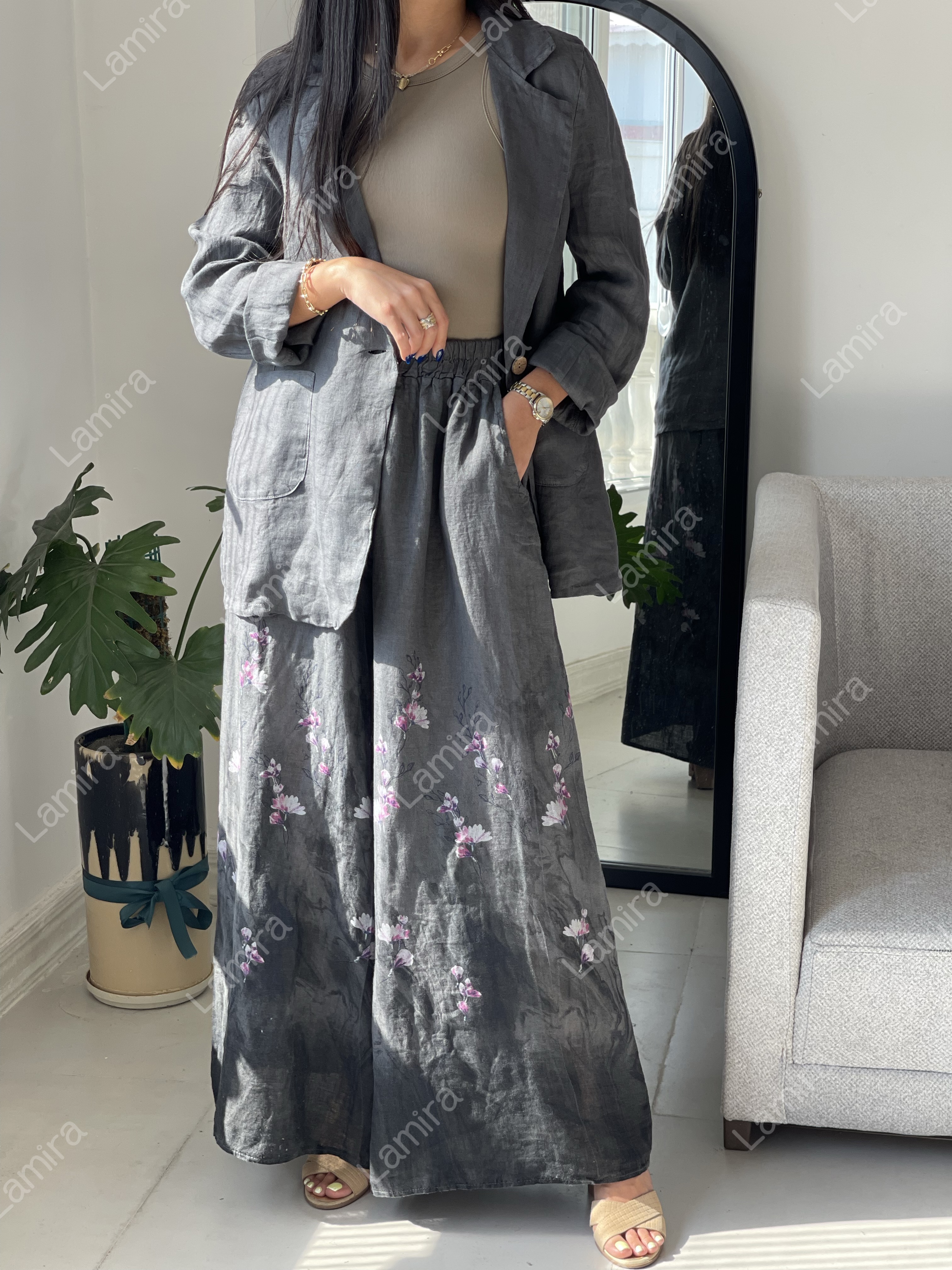 کت شلوار لینن ایتالیایی طرح گل ریز